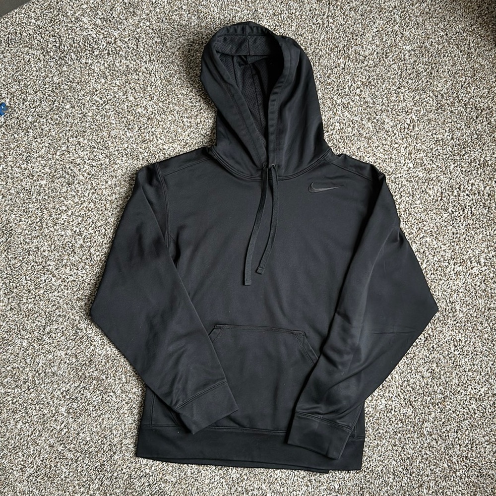 Black Nike Therma-Fit Hoodie